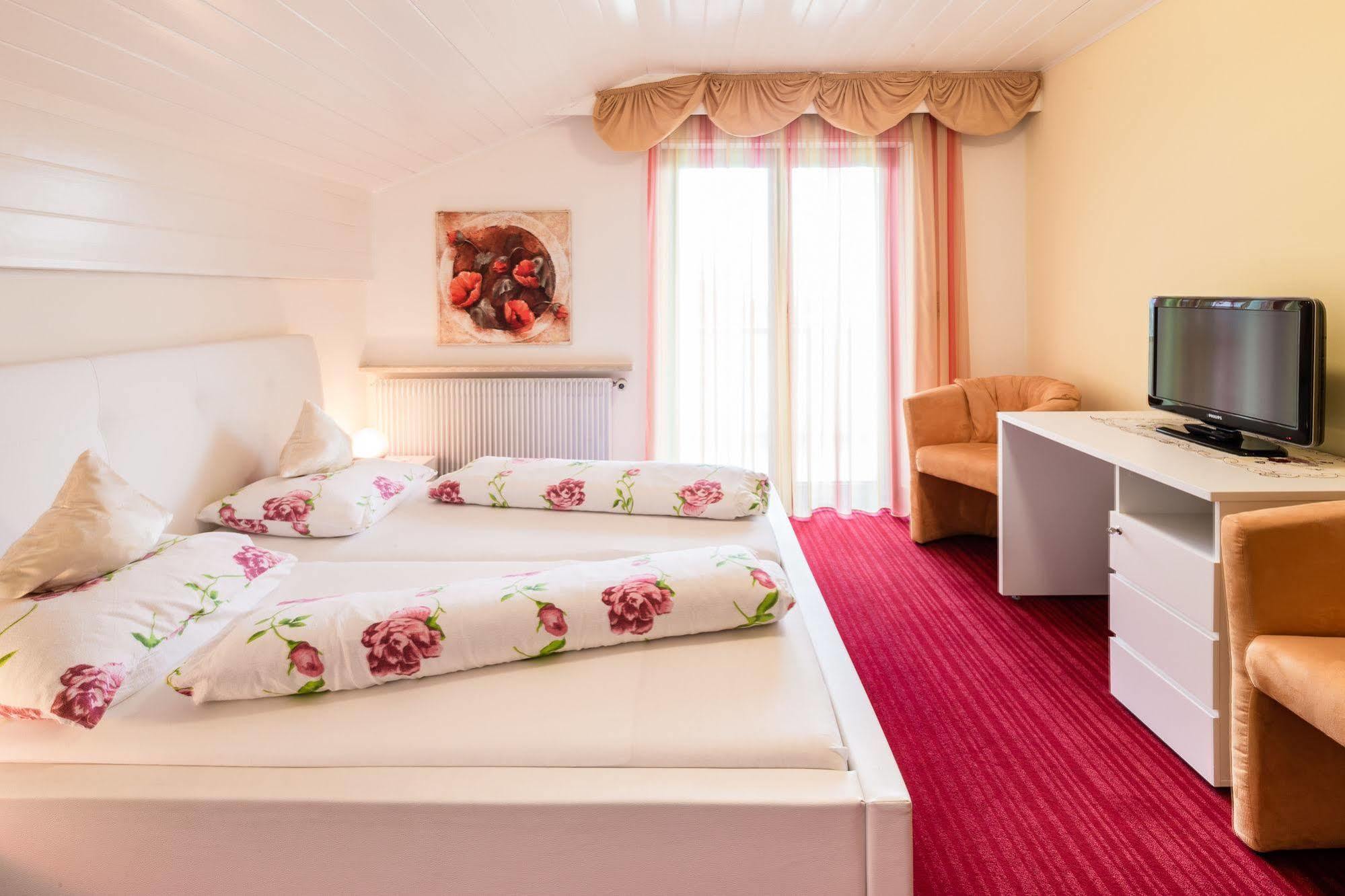 Hotel Gschwangut Lana Eksteriør billede